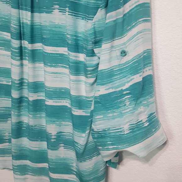 Torrid Print 3/4 Sleeve Shirt Size 2 - Picture 3 of 8